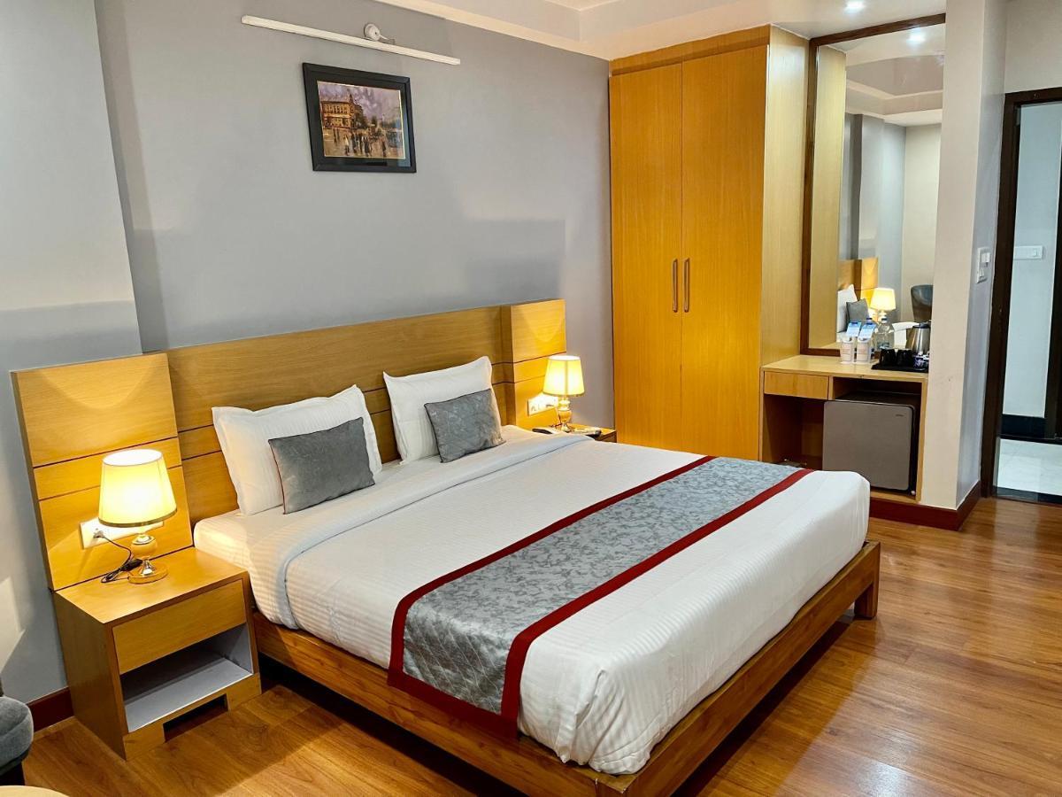 Hotel Sarvin Lucknow Exterior foto